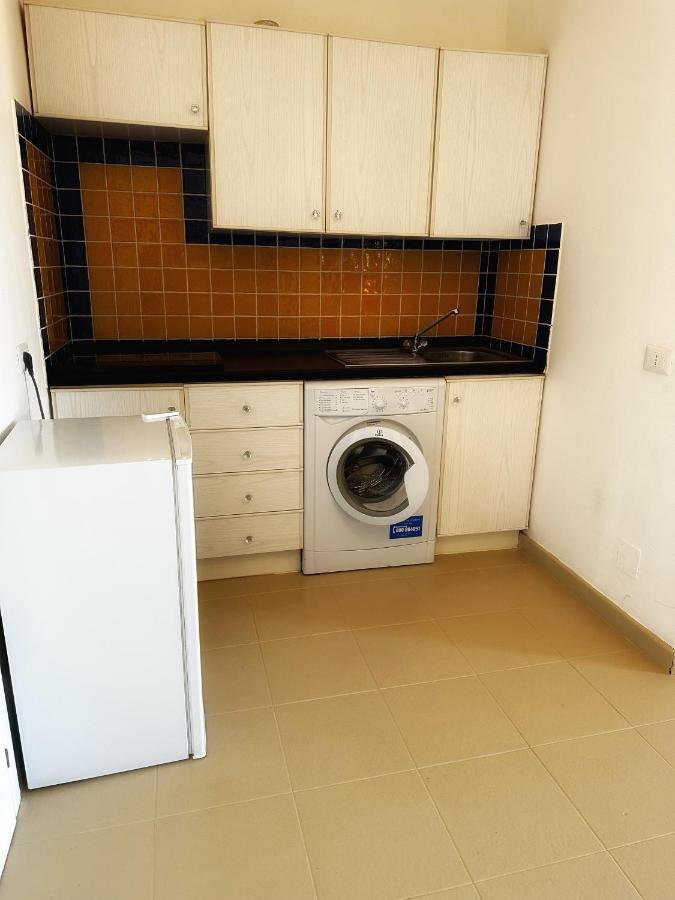 Eco Flat In *